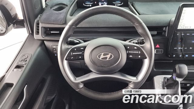 Hyundai Staria 4WD Tourer 9-Seater Modern 2025 — фото 12