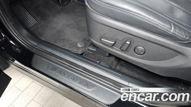 Hyundai Santa Fe Diesel 2.2 2WD Prestige 2021 — фото 15