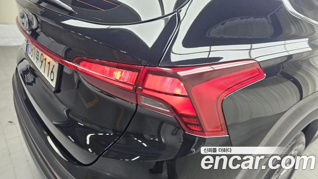 Hyundai Santa Fe Diesel 2.2 2WD Prestige 2021 — фото 23
