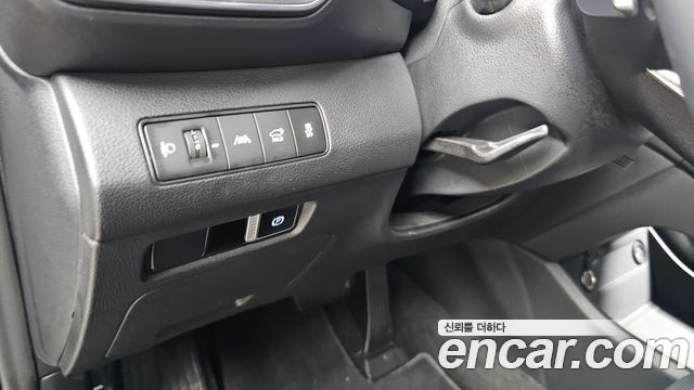 Hyundai Santa Fe Diesel 2.2 2WD Prestige 2021 — фото 30