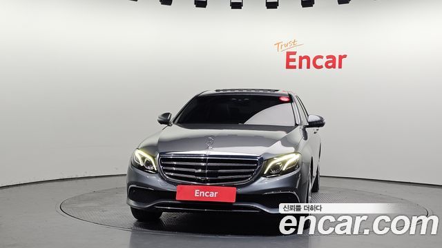 Mercedes-Benz E-Class (W213) E300 4MATIC Exclusive 2020 — фото 3