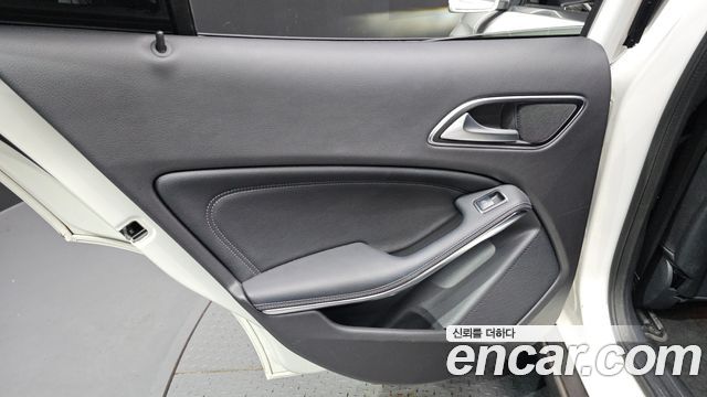 Mercedes-Benz GLA-Class (X156) GLA220 2019 — фото 25