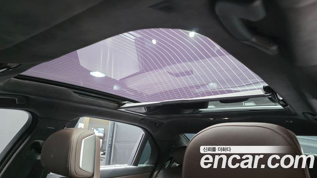 BMW 7 Series (G70) 740d xDrive Design Pure Excellence 2023 — фото 16