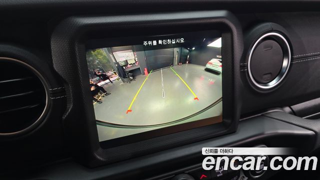 Jeep Wrangler (JL) 2.0 Overland Power Top 4Door 4xe 2022 — фото 14