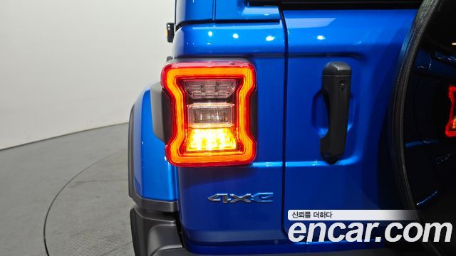 Jeep Wrangler (JL) 2.0 Overland Power Top 4Door 4xe 2022 — фото 23