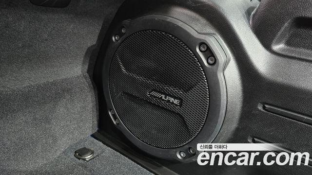 Jeep Wrangler (JL) 2.0 Overland Power Top 4Door 4xe 2022 — фото 29