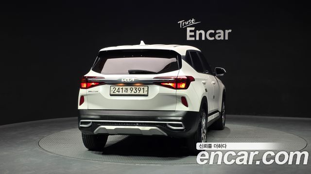 Kia Seltos Gasoline 1.6 Turbo 2WD Prestige 2023 — фото 4