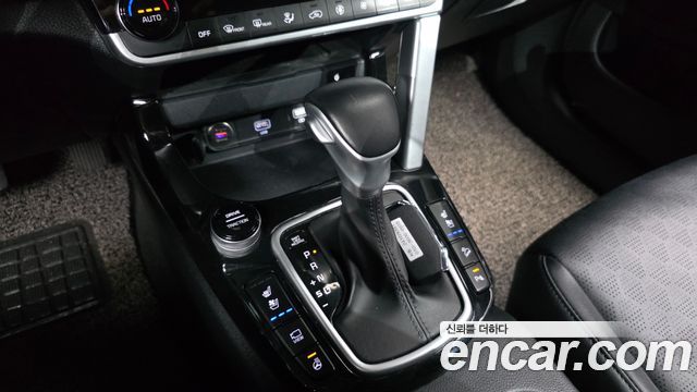 Kia Seltos Gasoline 1.6 Turbo 2WD Prestige 2023 — фото 9