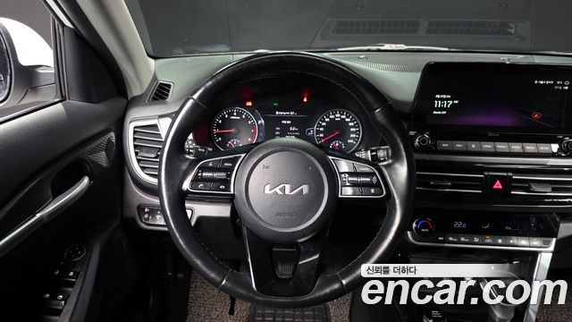 Kia Seltos Gasoline 1.6 Turbo 2WD Prestige 2023 — фото 13