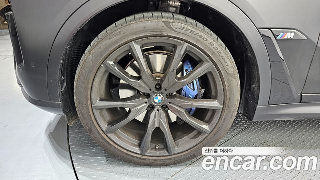 BMW X7 (G07) M60i xDrive M sport 6STR 2024 — фото 5
