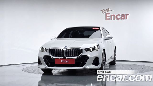 BMW 5 Series (G60) 520i M Sport 2024 — фото 3