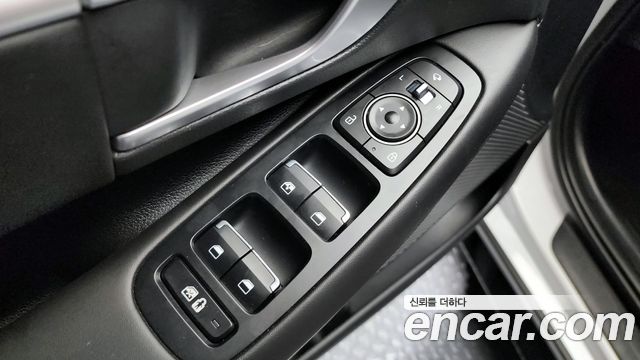 Hyundai Sonata (DN8) 2.0 Modern 2023 — фото 17
