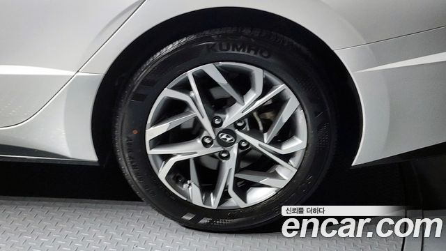 Hyundai Sonata (DN8) 2.0 Modern 2023 — фото 21