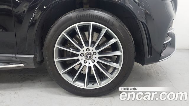 Mercedes-Benz GLE-Class (W167) GLE400d 4MATIC Coupe 2023 — фото 5