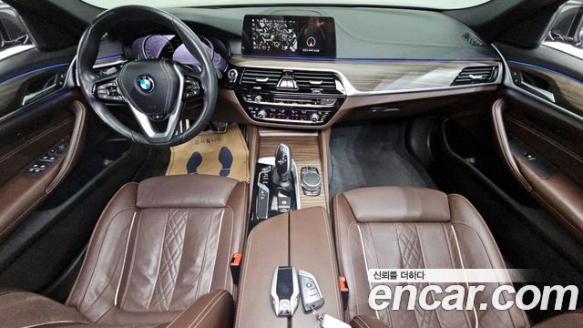 BMW 5 Series (G30) 530i xDrive M Sport Package Plus 2018 — фото 7