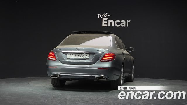 Mercedes-Benz E-Class (W213) E450 4MATIC Exclusive 2019 — фото 4