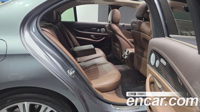 Mercedes-Benz E-Class (W213) E450 4MATIC Exclusive 2019 — фото 12