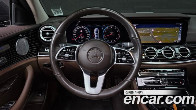Mercedes-Benz E-Class (W213) E450 4MATIC Exclusive 2019 — фото 13