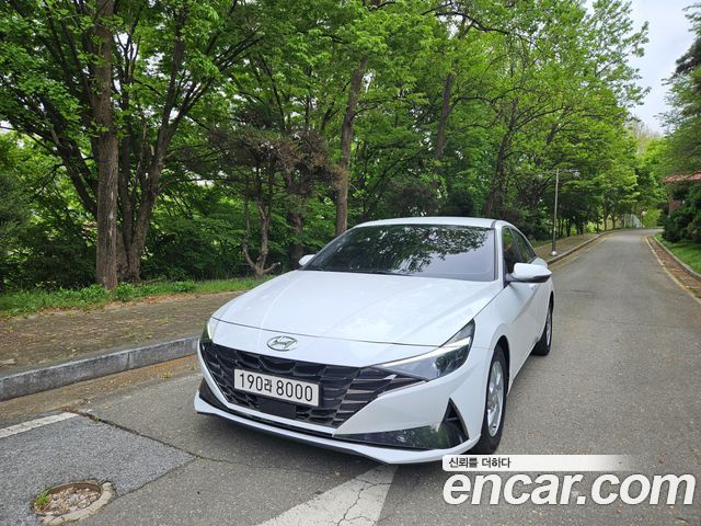 Hyundai Avante (CN7) 1.6 Modern