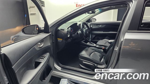 Kia K3 Prestige 2021 — фото 10