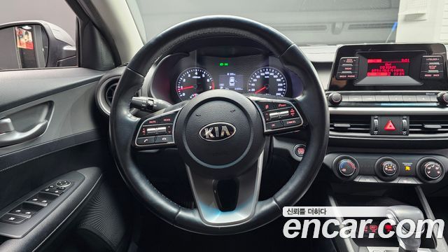 Kia K3 Prestige 2021 — фото 13