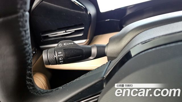Renault Korea Grand Koleos 1.5 E-TECH Iconic 2WD 2025 — фото 24