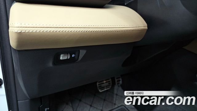 Renault Korea Grand Koleos 1.5 E-TECH Iconic 2WD 2025 — фото 25