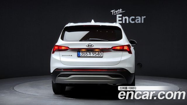 Hyundai Santa Fe Diesel 2.2 2WD Exclusive 2022 — фото 4