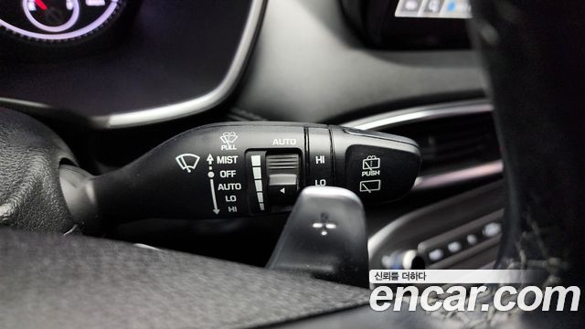 Hyundai Santa Fe Diesel 2.2 2WD Exclusive 2022 — фото 17