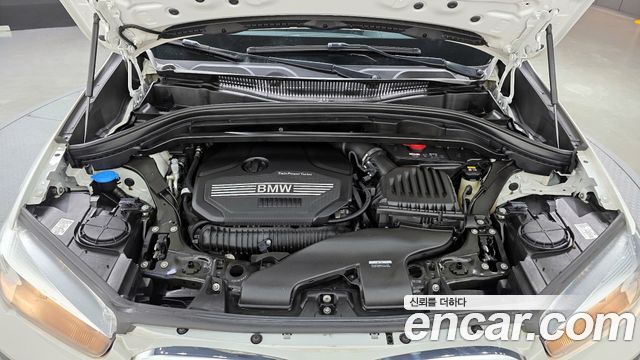 BMW X1 (F48) xDrive 20i xLine 2022 — фото 6