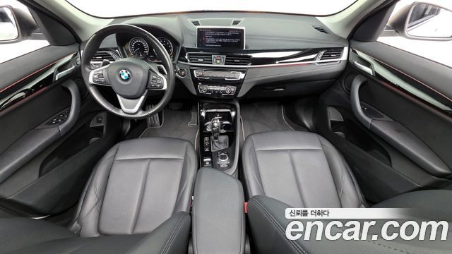 BMW X1 (F48) xDrive 20i xLine 2022 — фото 7