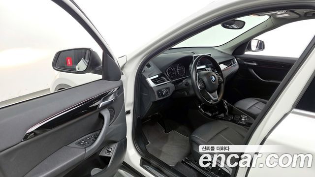 BMW X1 (F48) xDrive 20i xLine 2022 — фото 10