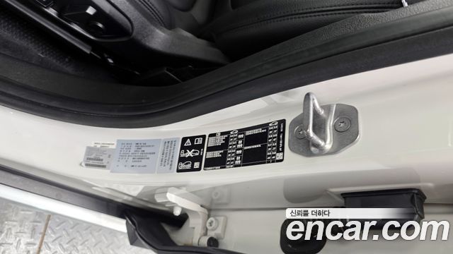 BMW X1 (F48) xDrive 20i xLine 2022 — фото 17