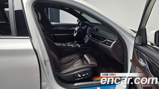 BMW 7 Series (G11) 740i M Sport 2020 — фото 26
