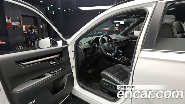 Honda CR-V (VI) 2.0 Hybrid Touring 4WD 2024 — фото 10