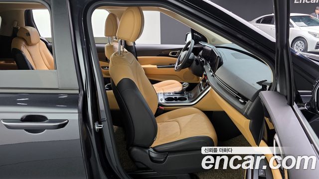 Kia Carnival (IV) Diesel 9-Seater Prestige 2023 — фото 12