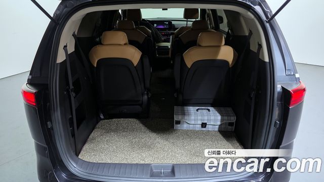 Kia Carnival (IV) Diesel 9-Seater Prestige 2023 — фото 20