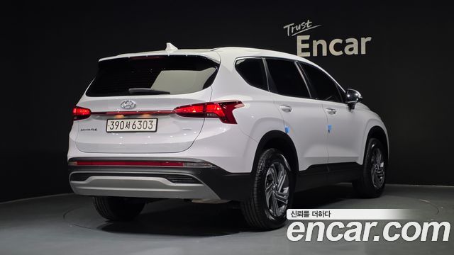 Hyundai Santa Fe Diesel 2.2 4WD Exclusive 2023 — фото 2