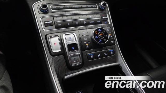 Hyundai Santa Fe Diesel 2.2 4WD Exclusive 2023 — фото 9