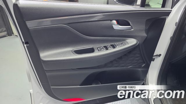 Hyundai Santa Fe Diesel 2.2 4WD Exclusive 2023 — фото 24
