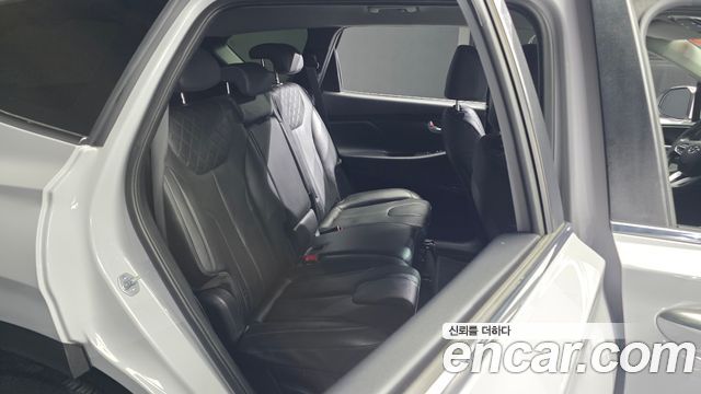 Hyundai Santa Fe Diesel 2.2 4WD Exclusive 2023 — фото 26