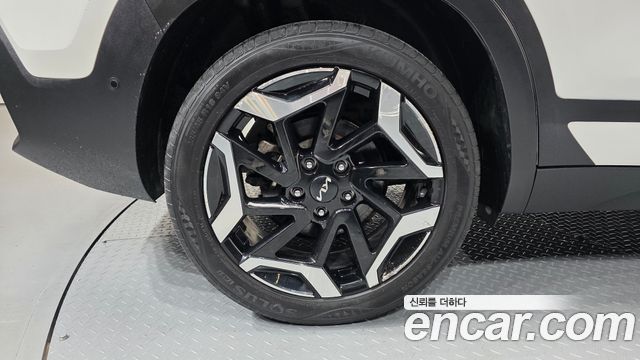 Kia Seltos Gasoline 1.6 Turbo 2WD Signature 2023 — фото 5