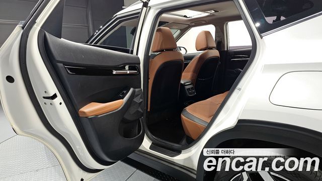 Kia Seltos Gasoline 1.6 Turbo 2WD Signature 2023 — фото 12