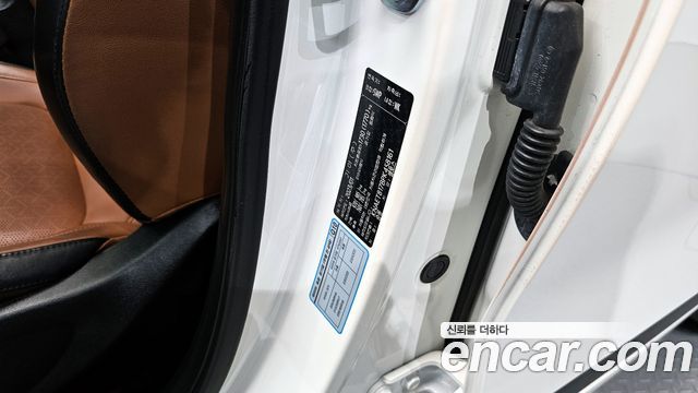 Kia Seltos Gasoline 1.6 Turbo 2WD Signature 2023 — фото 35