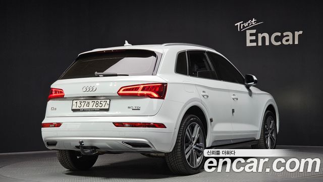 Audi Q5 (FY) 50 TDI Quattro Premium 2020 — фото 2
