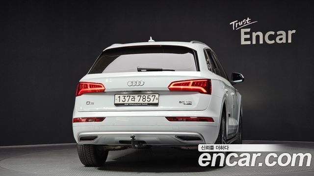 Audi Q5 (FY) 50 TDI Quattro Premium 2020 — фото 4