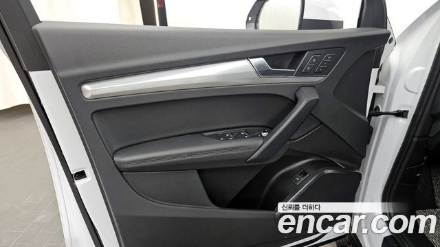 Audi Q5 (FY) 50 TDI Quattro Premium 2020 — фото 30