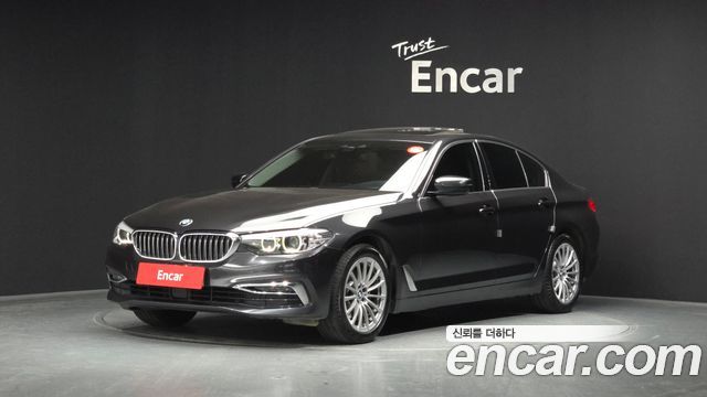 BMW 5 Series (G30) 520i Luxury