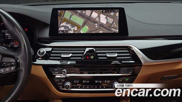 BMW 5 Series (G30) 520i Luxury 2020 — фото 14