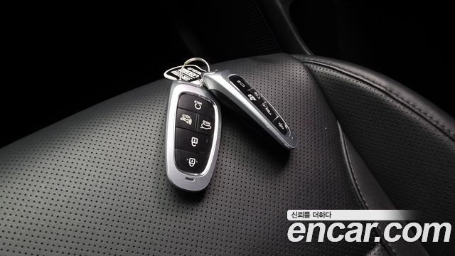 Hyundai Tucson Hybrid (NX4) Premium 2WD 2022 — фото 17